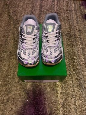 Men's White and Silver Running Sneakers